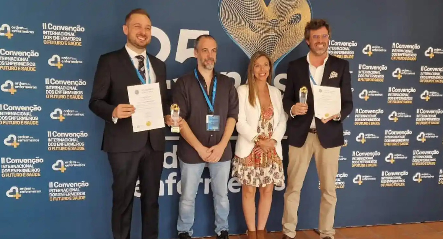 Enfermeiros Jorge Brandão e Pedro Luís foram distinguidos com o Prémio Valor e Excelência